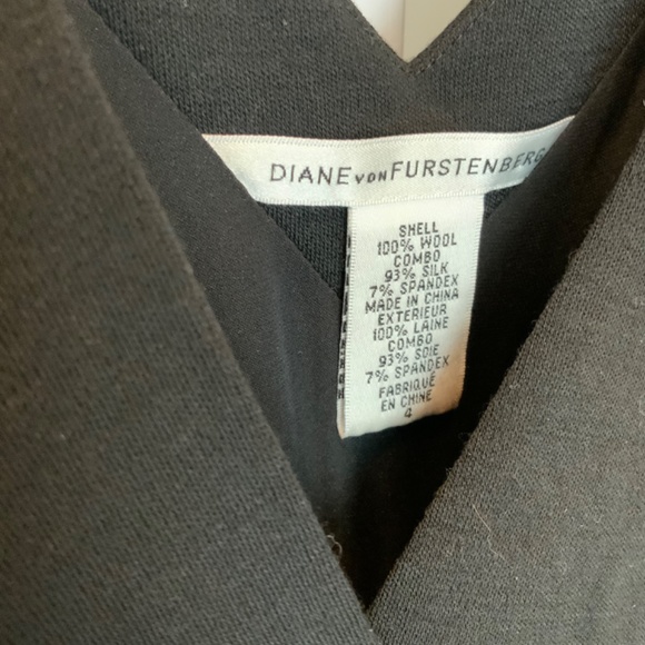 Vintage DIANE VON FURSTENBERG Silk and Wood Wrap Dress - Picture 4 of 11